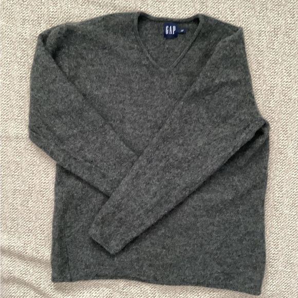 Gap Grey Wool V-Neck Cardigan, Size L - Picture 3 of 8